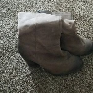 Women's calf high boots